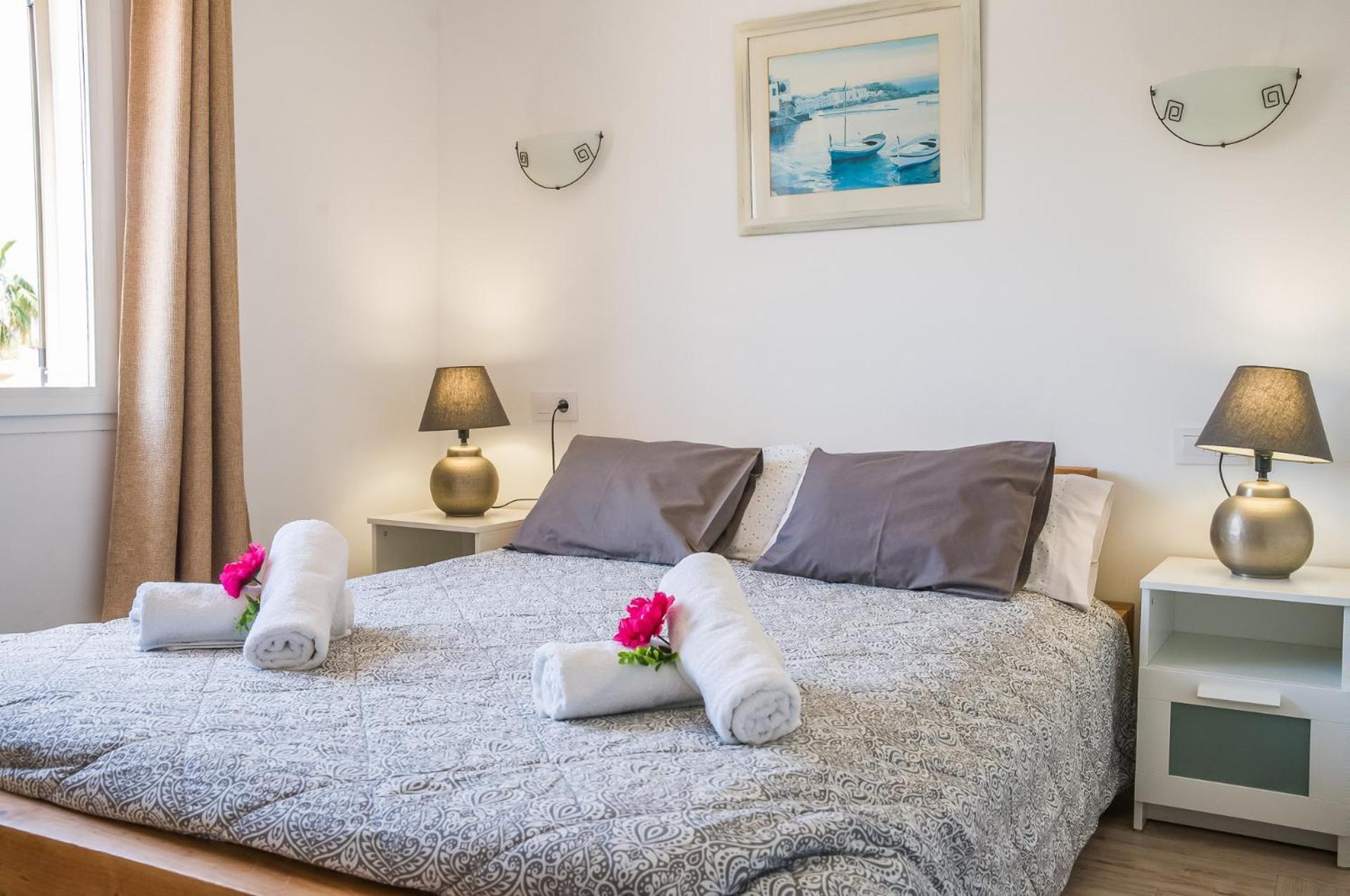 Ideal Property Mallorca - Marvi อัลกูเดีย ภายนอก รูปภาพ